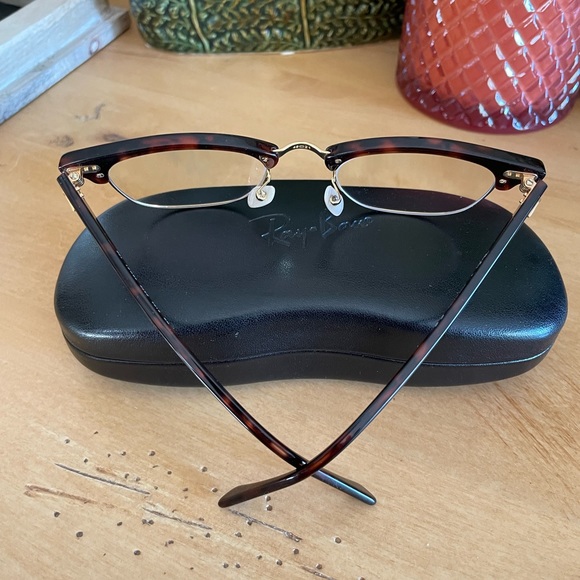 Ray-Ban Clubmaster Unisex Tortoise & Gold Eyeglass Frames - Picture 5 of 10